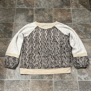 Mystree Gray and Cream Textured Sweatshirt
